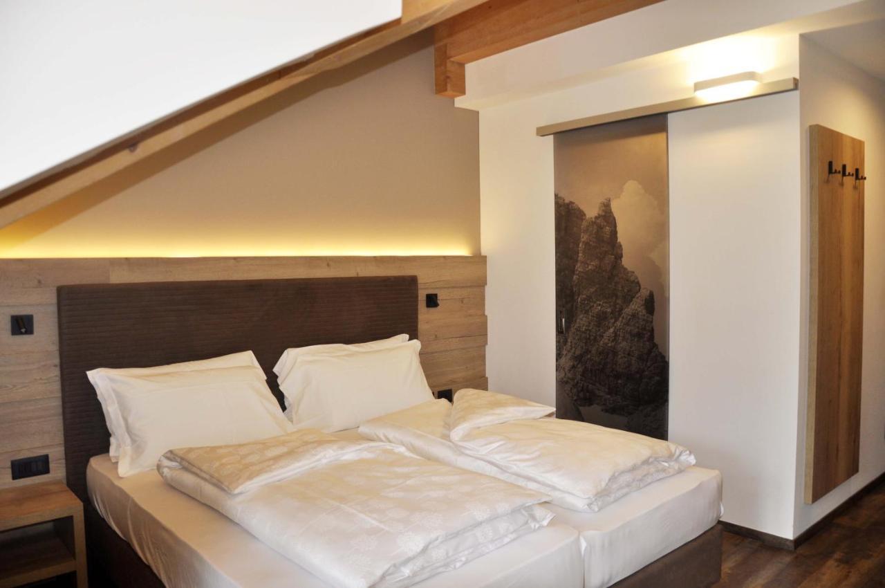 Hotel Leonard Nova Ponente Pokój zdjęcie